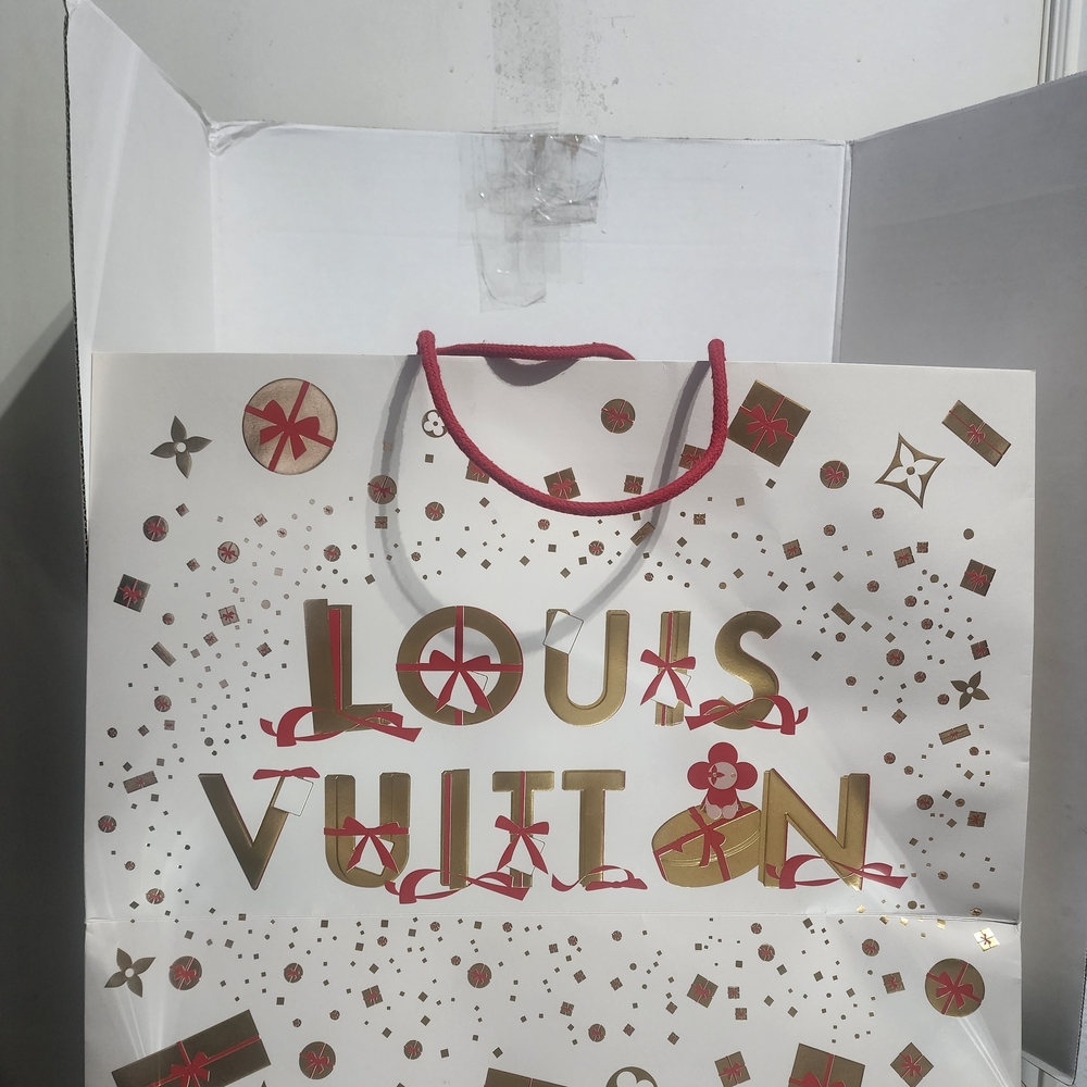 LOUIS VUITTON 2023 Xmas Edition  Large Gift Shopping Paper Bag